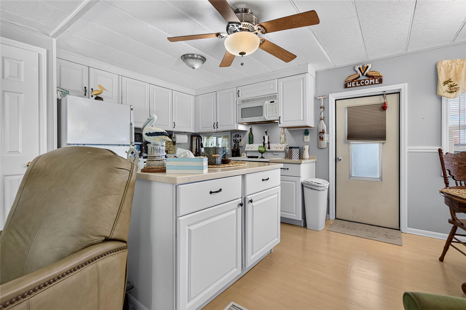 213 MANTUA DRIVE, Venice, FL 34285
