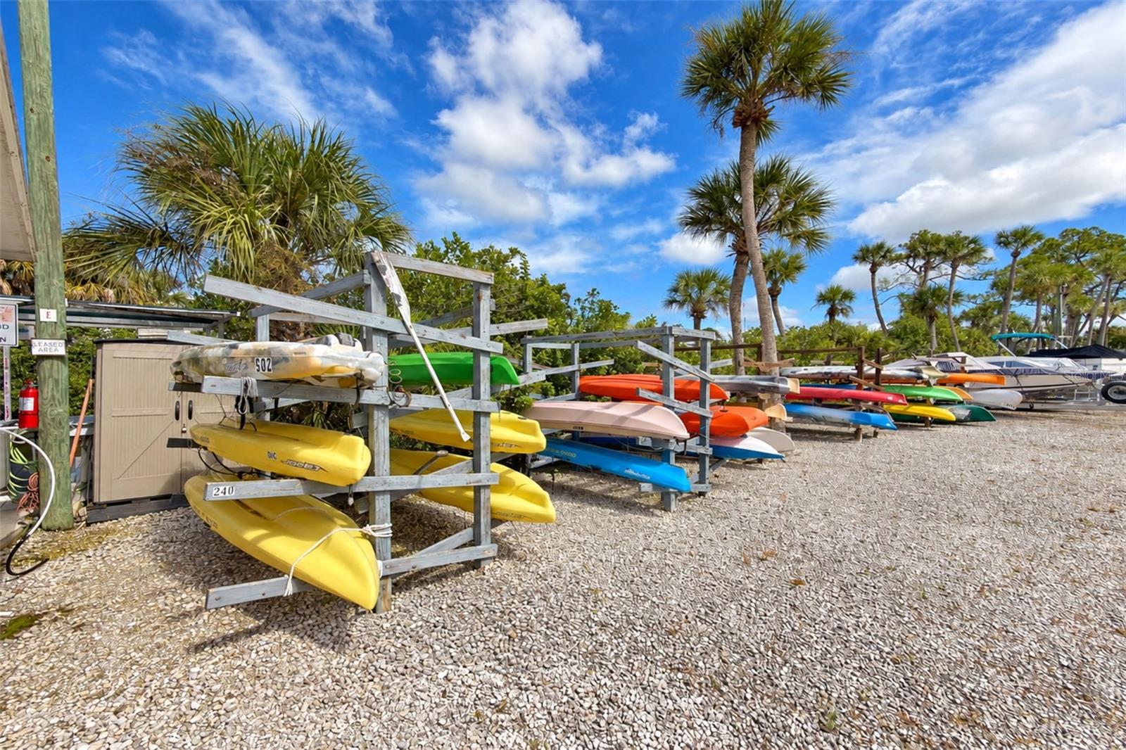 39 CROWN POINT DRIVE, Nokomis, FL 34275