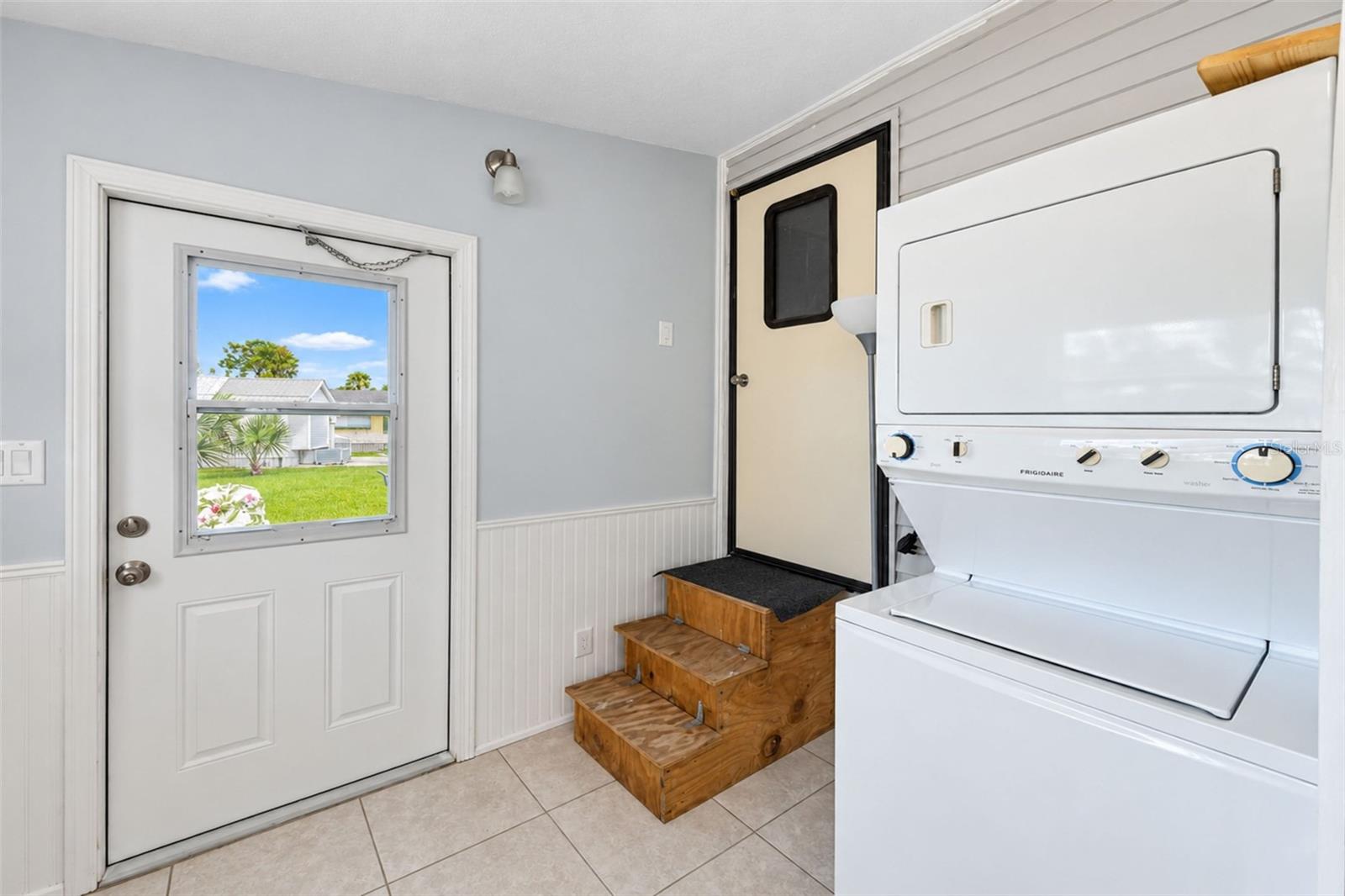 39 CROWN POINT DRIVE, Nokomis, FL 34275