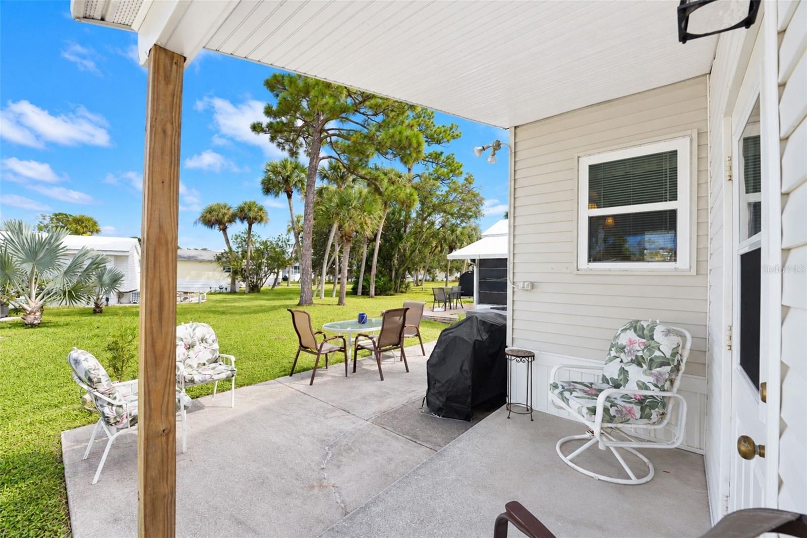 39 CROWN POINT DRIVE, Nokomis, FL 34275