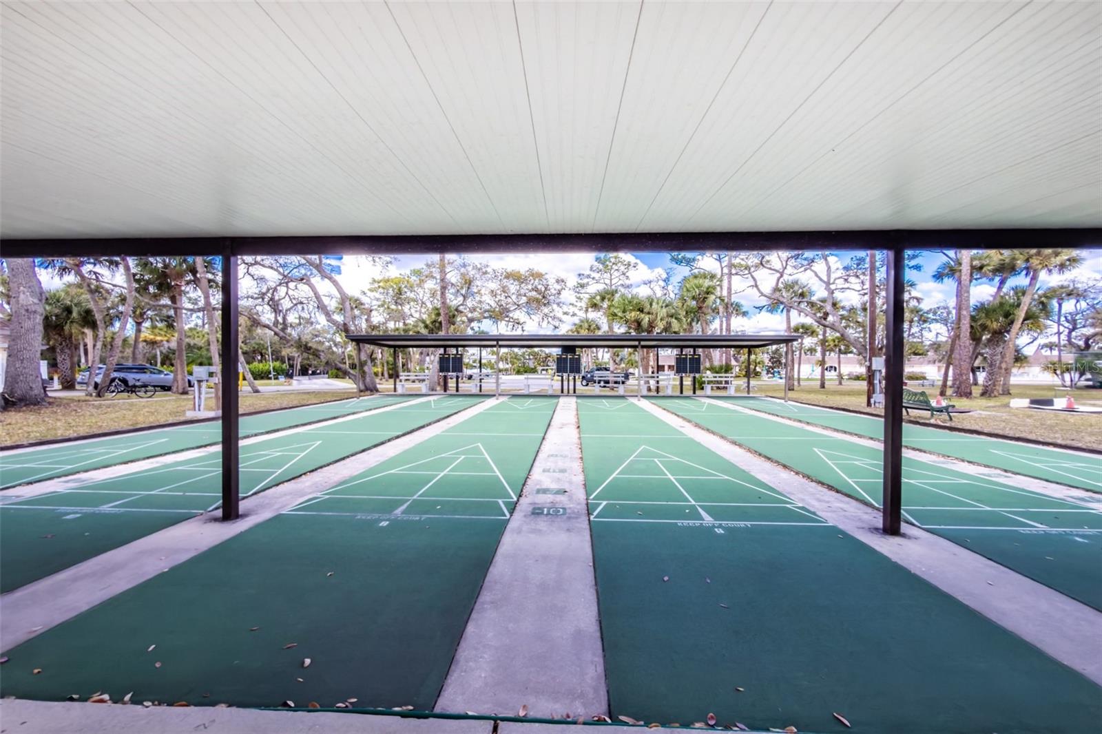 39 CROWN POINT DRIVE, Nokomis, FL 34275