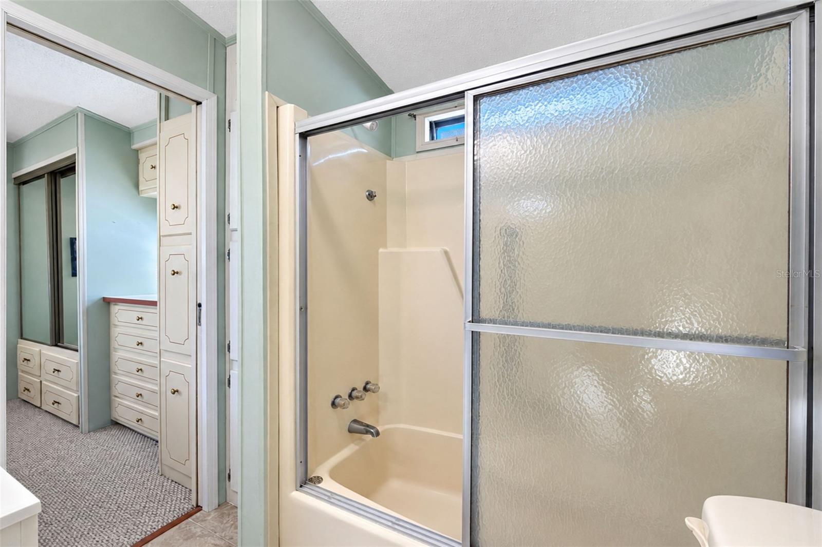 39 CROWN POINT DRIVE, Nokomis, FL 34275