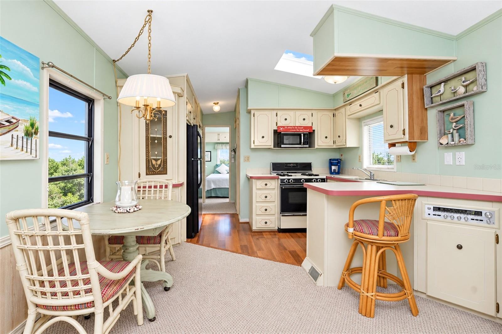 39 CROWN POINT DRIVE, Nokomis, FL 34275