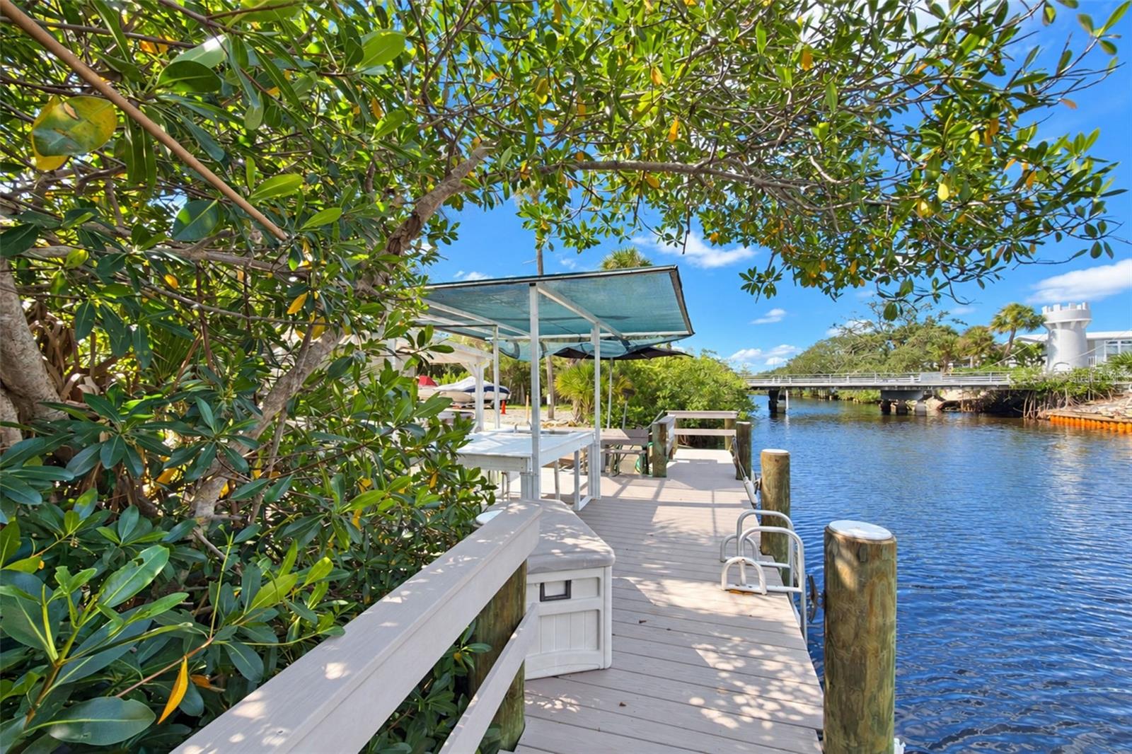 39 CROWN POINT DRIVE, Nokomis, FL 34275