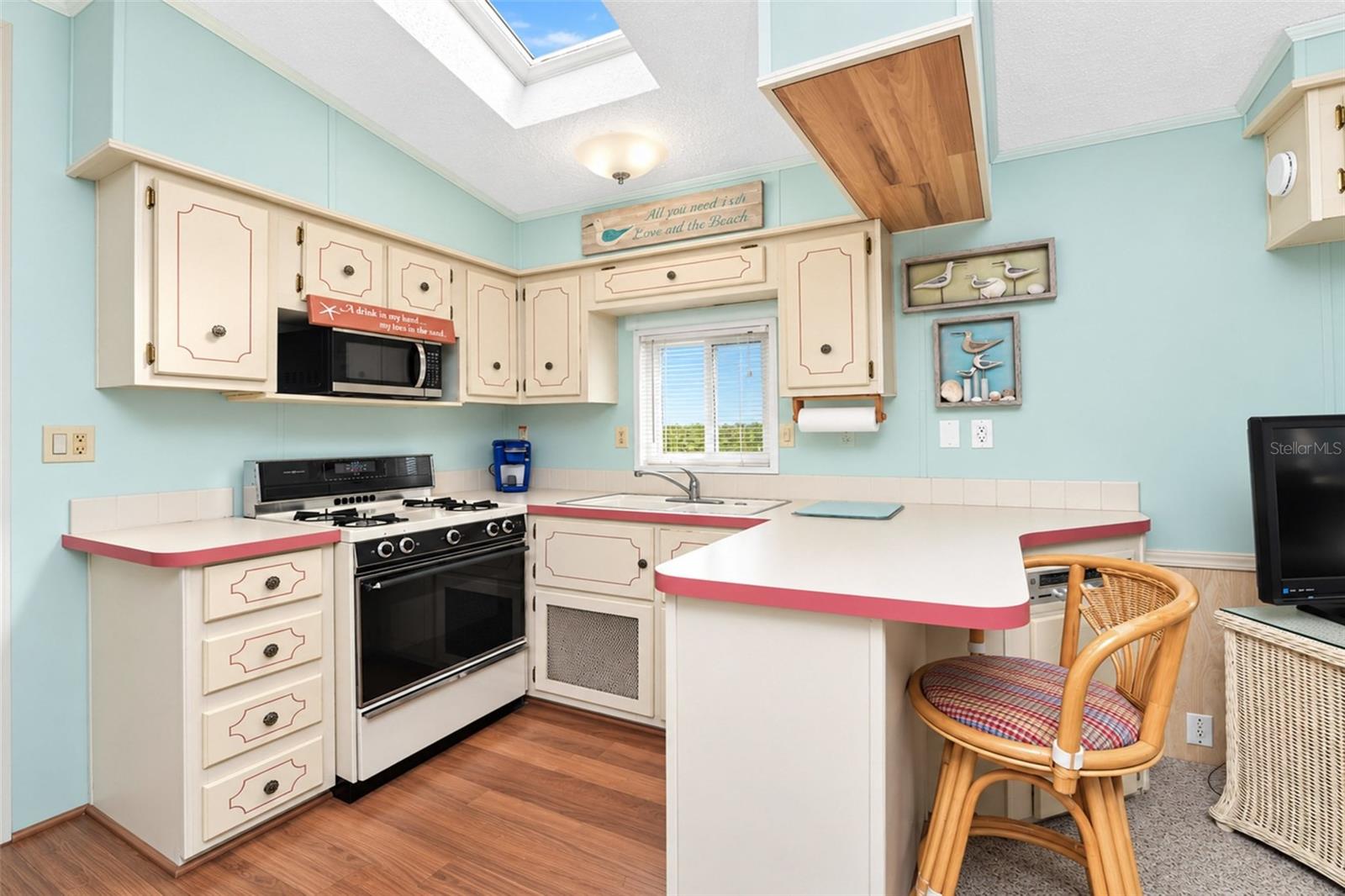 39 CROWN POINT DRIVE, Nokomis, FL 34275
