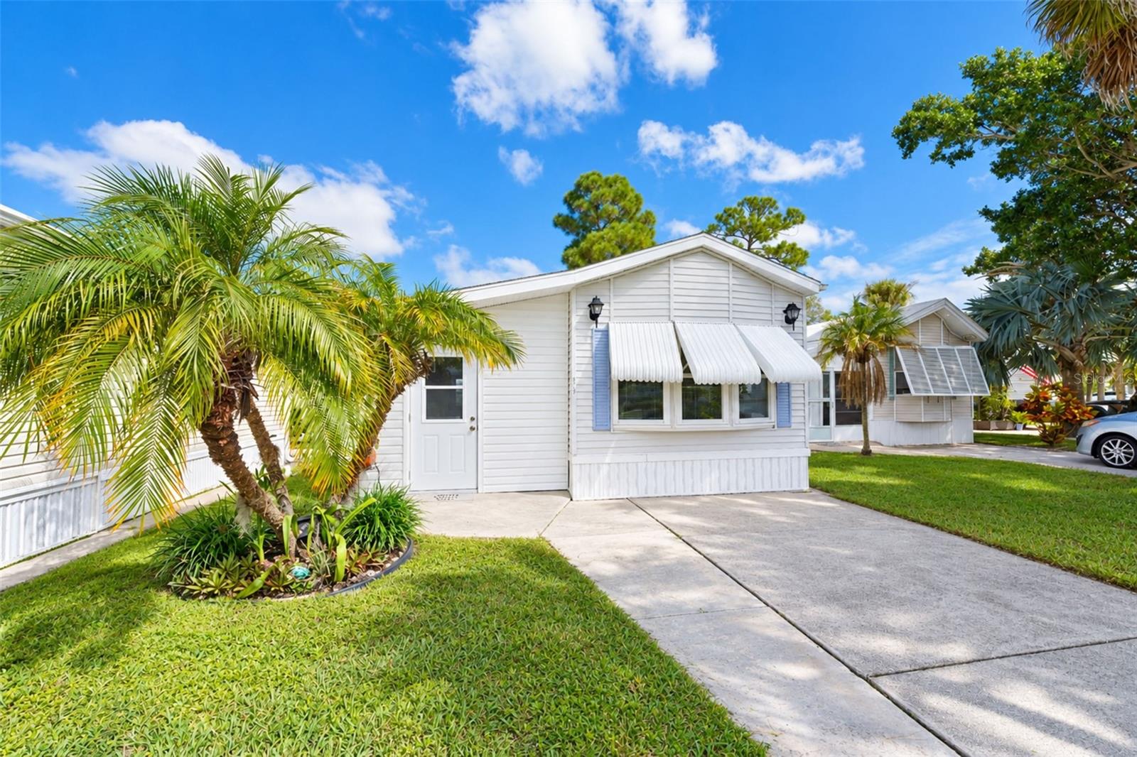 39 CROWN POINT DRIVE, Nokomis, FL 34275