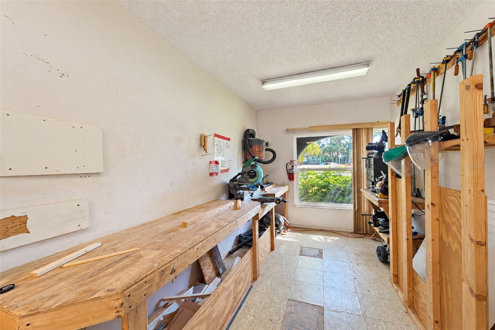39 CROWN POINT DRIVE, Nokomis, FL 34275