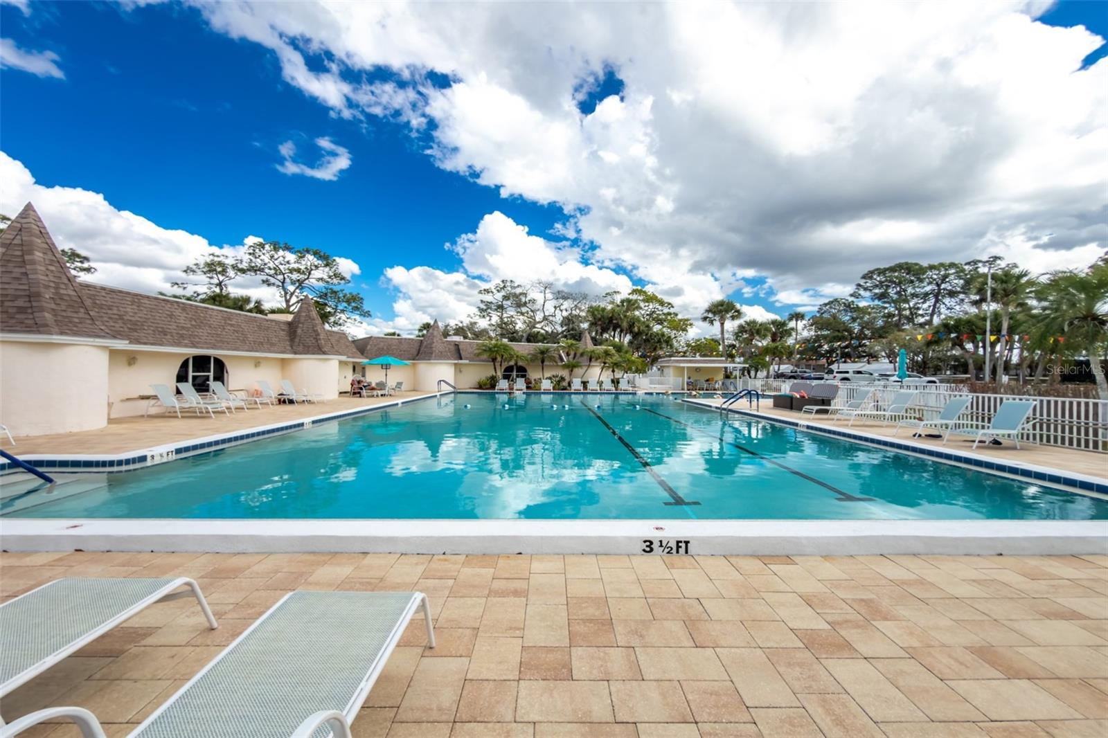 39 CROWN POINT DRIVE, Nokomis, FL 34275