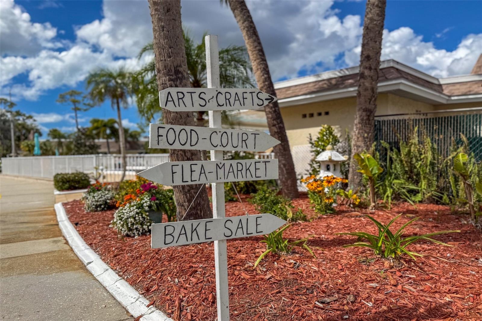 39 CROWN POINT DRIVE, Nokomis, FL 34275
