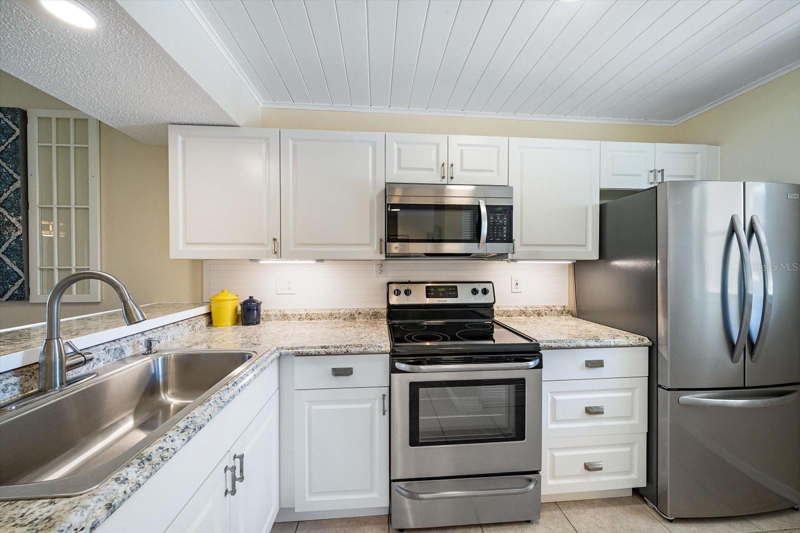 439 CERROMAR LANE, #410, Venice, FL 34293 439 CERROMAR LANE, #410, Venice, FL 34293