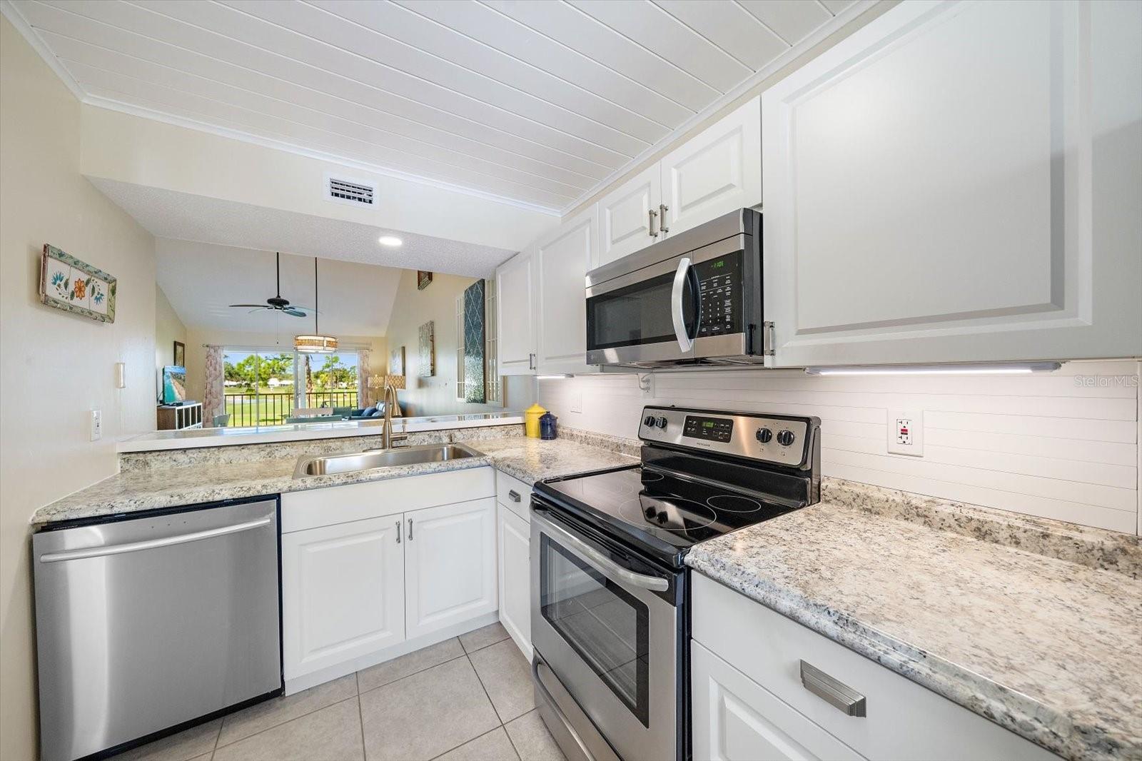 439 CERROMAR LANE, #410, Venice, FL 34293 439 CERROMAR LANE, #410, Venice, FL 34293