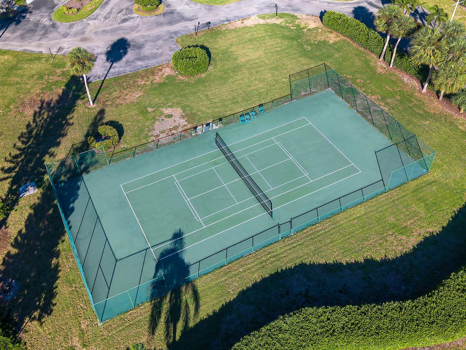 758 SARABAY ROAD, #5, Osprey, FL 34229