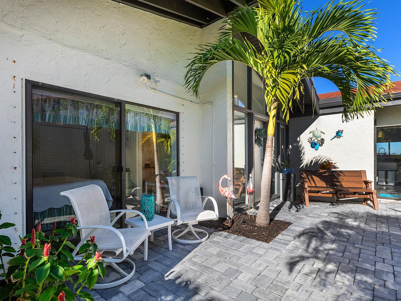 758 SARABAY ROAD, #5, Osprey, FL 34229