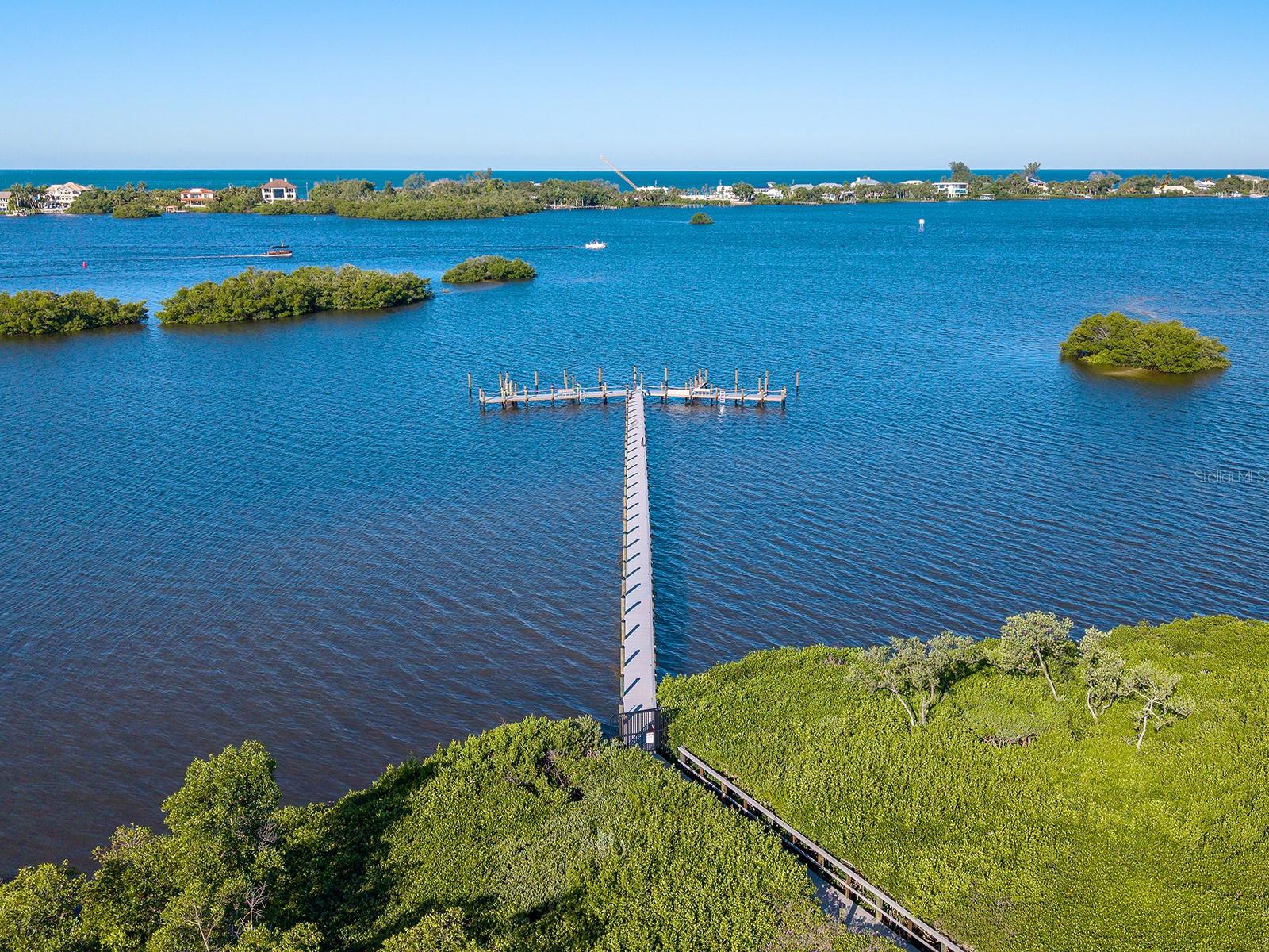 758 SARABAY ROAD, #5, Osprey, FL 34229