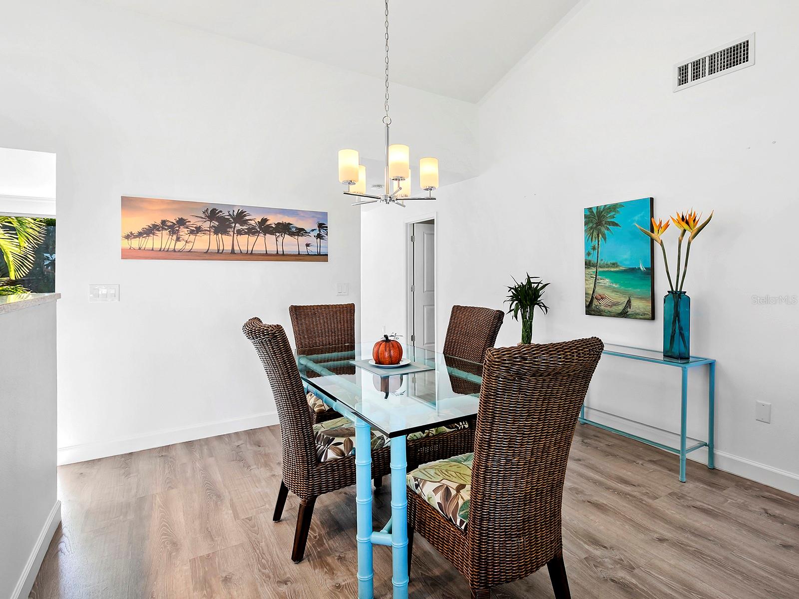 758 SARABAY ROAD, #5, Osprey, FL 34229