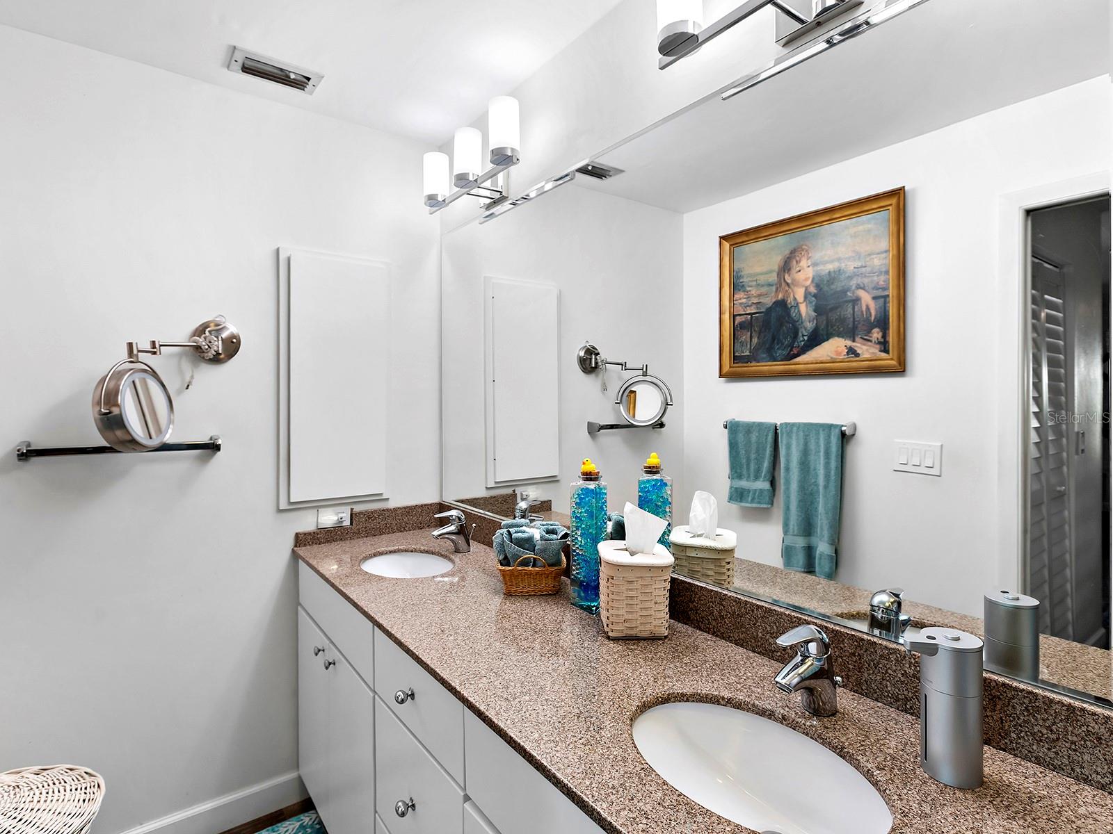 758 SARABAY ROAD, #5, Osprey, FL 34229