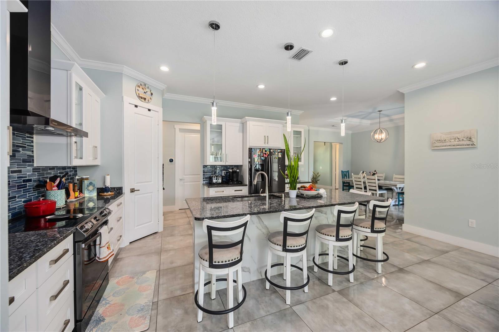 716 LAUREL AVENUE, Venice, FL 34285