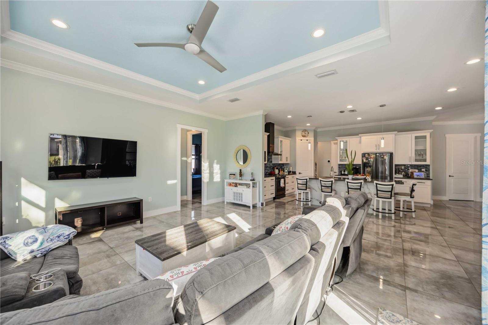 716 LAUREL AVENUE, Venice, FL 34285