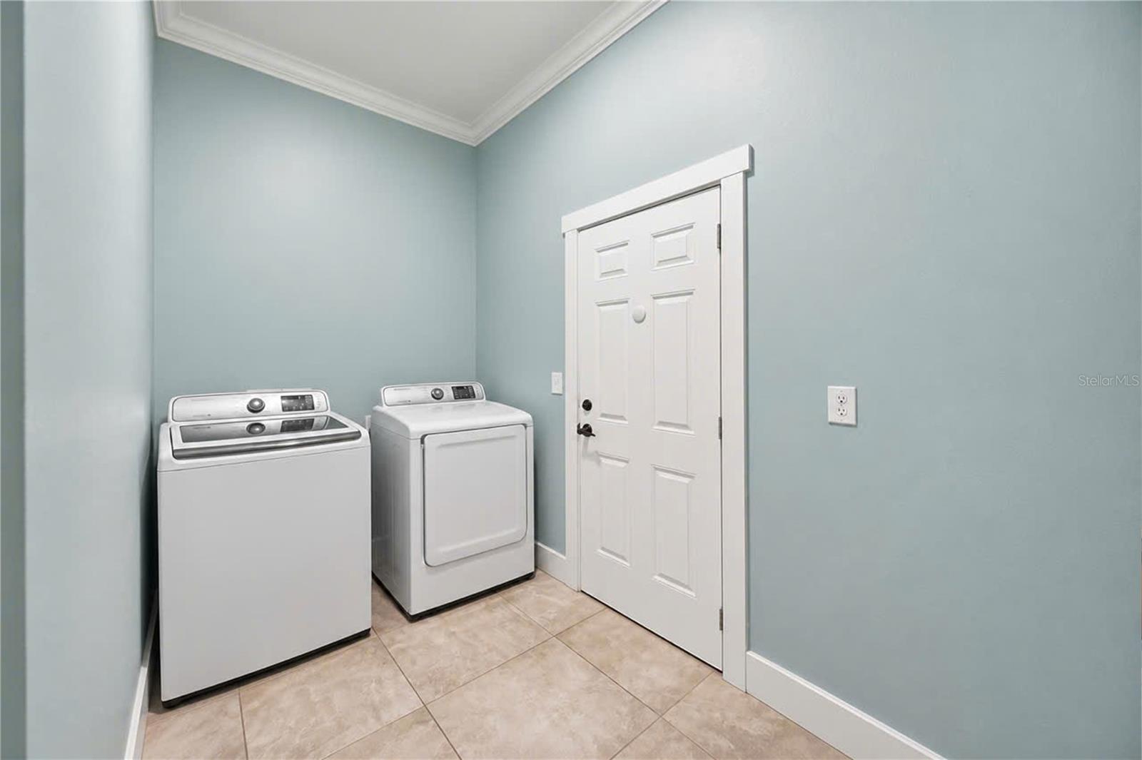 716 LAUREL AVENUE, Venice, FL 34285