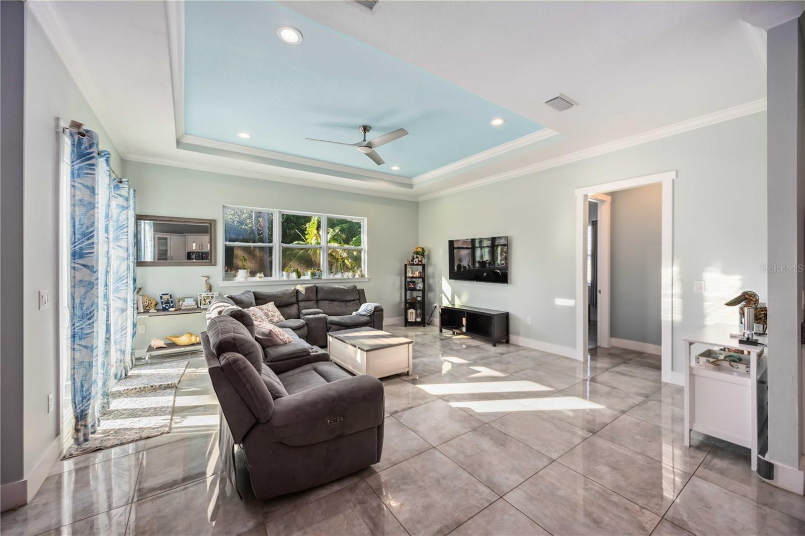 716 LAUREL AVENUE, Venice, FL 34285
