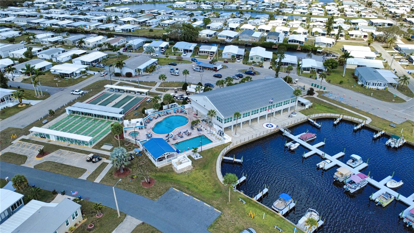 636 BLACKBURN BOULEVARD, North Port, FL 34287