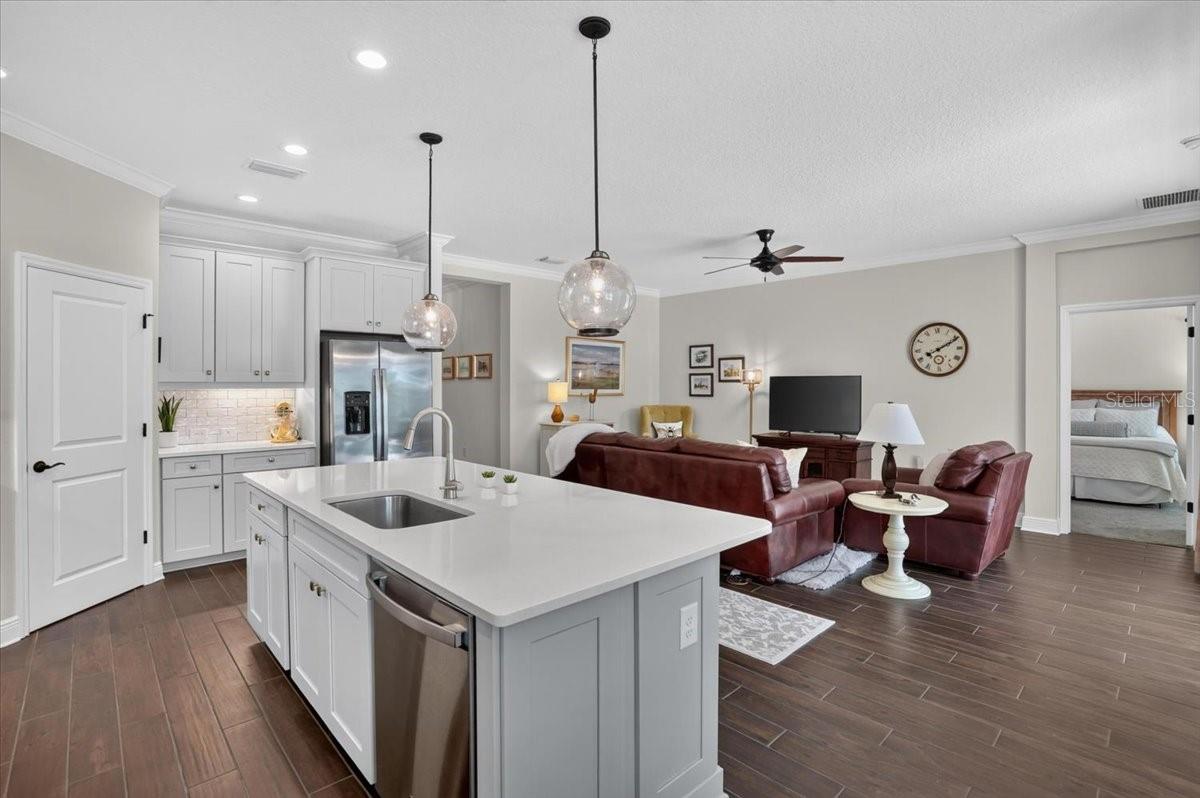 269 PALMARIA COURT, Nokomis, FL 34275