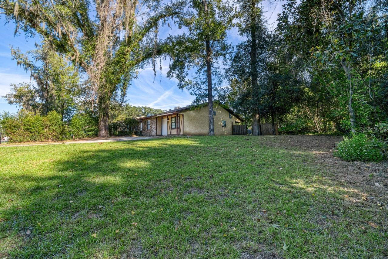 3811 STEWART WAY, Tallahassee, FL 32303