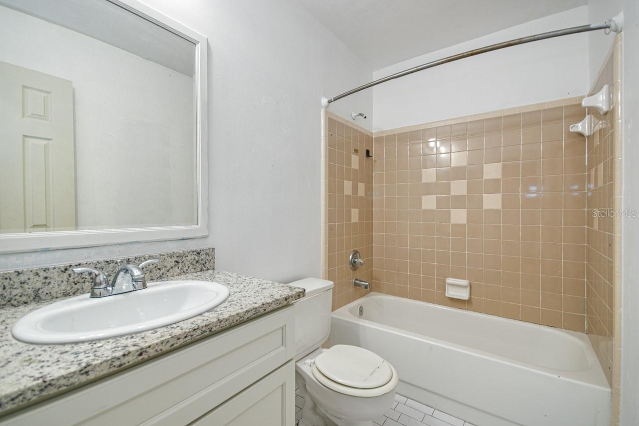 3811 STEWART WAY, Tallahassee, FL 32303