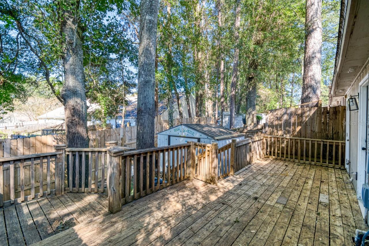 1960 CARP LANE, Tallahassee, FL 32303