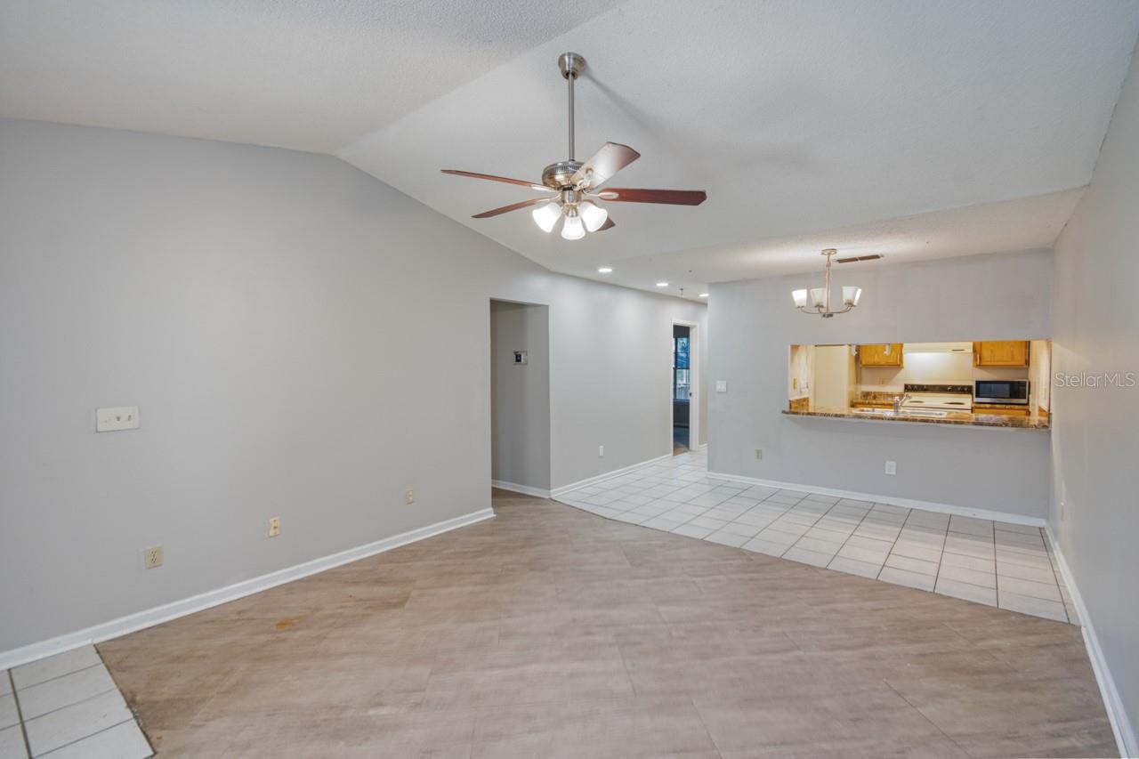 1960 CARP LANE, Tallahassee, FL 32303