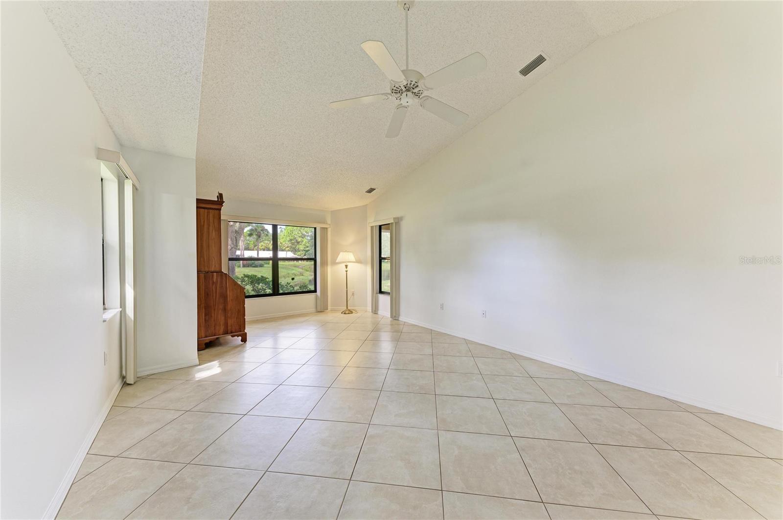 101 SOUTHAMPTON PLACE N, #248, Venice, FL 34293
