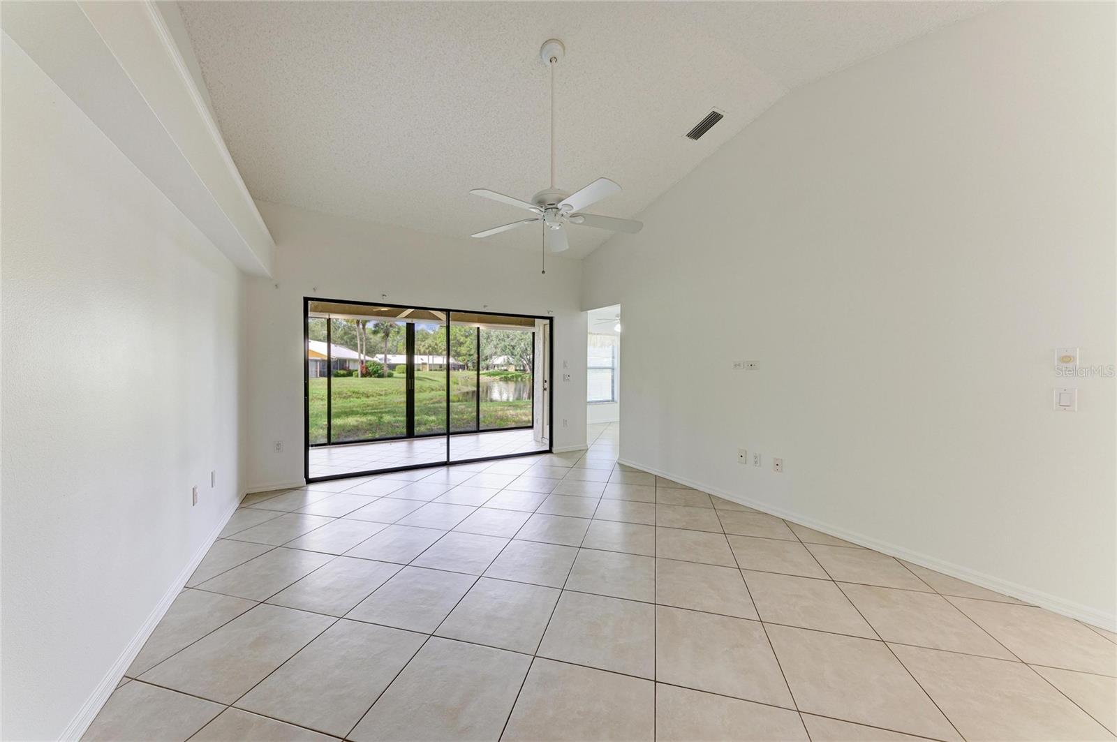 101 SOUTHAMPTON PLACE N, #248, Venice, FL 34293
