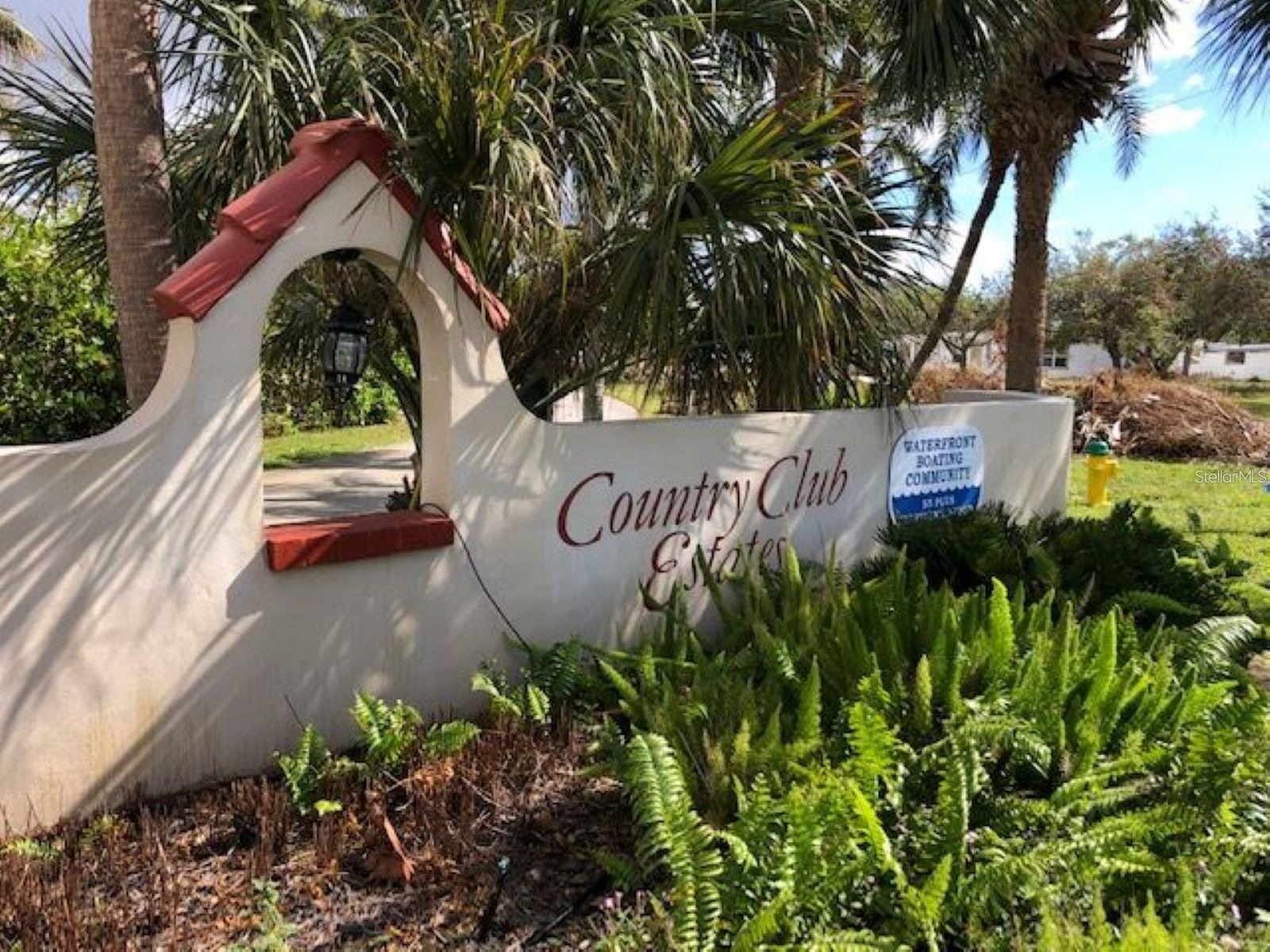 740 CAREFREE, Venice, FL 34285