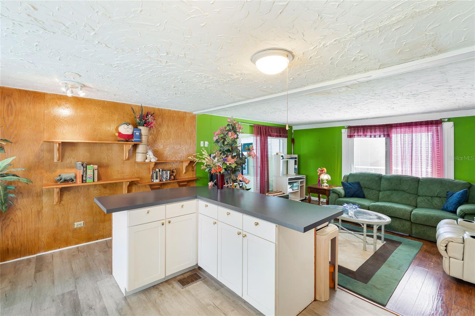210 ROMA ROAD, Venice, FL 34285 210 ROMA ROAD, Venice, FL 34285