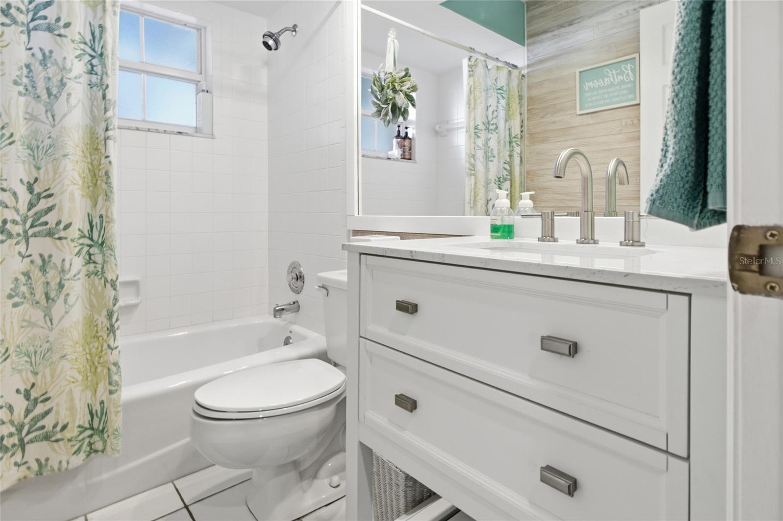 797 HARRINGTON LAKE DRIVE N, #72, Venice, FL 34293