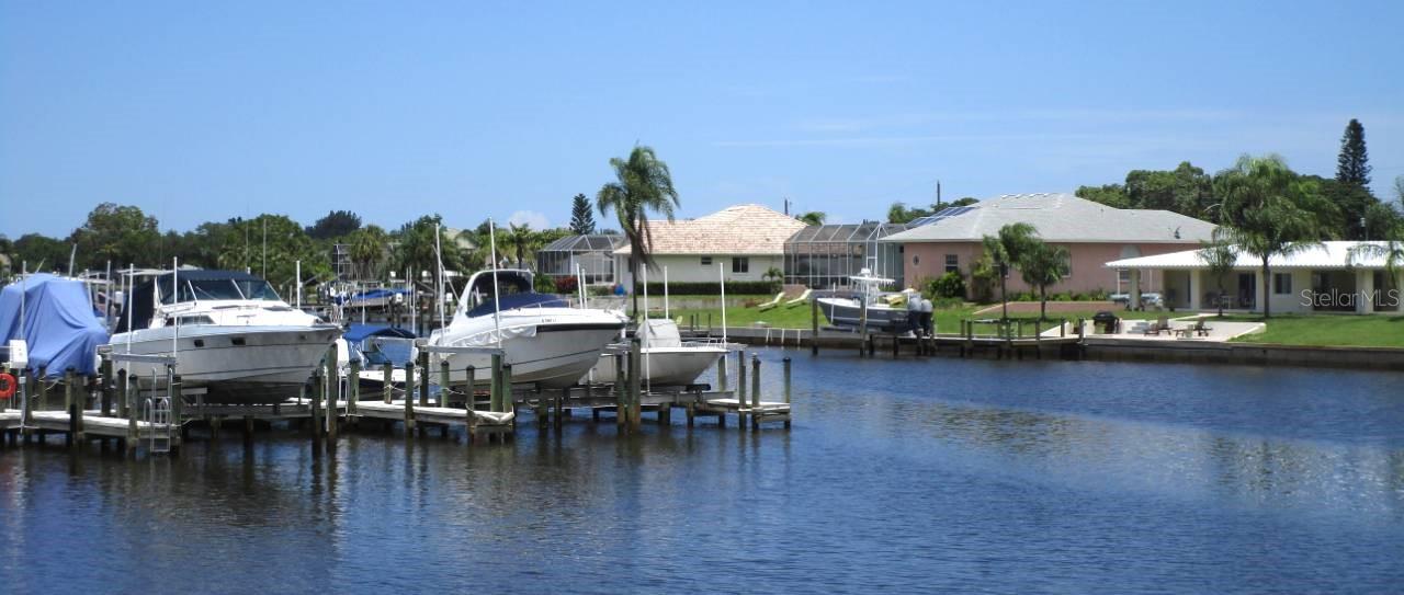 community marina