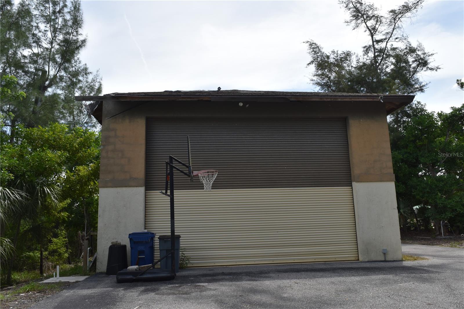 RV garage