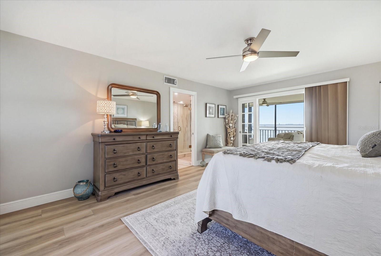 6460 MOURNING DOVE DRIVE, #305, Bradenton, FL 34210