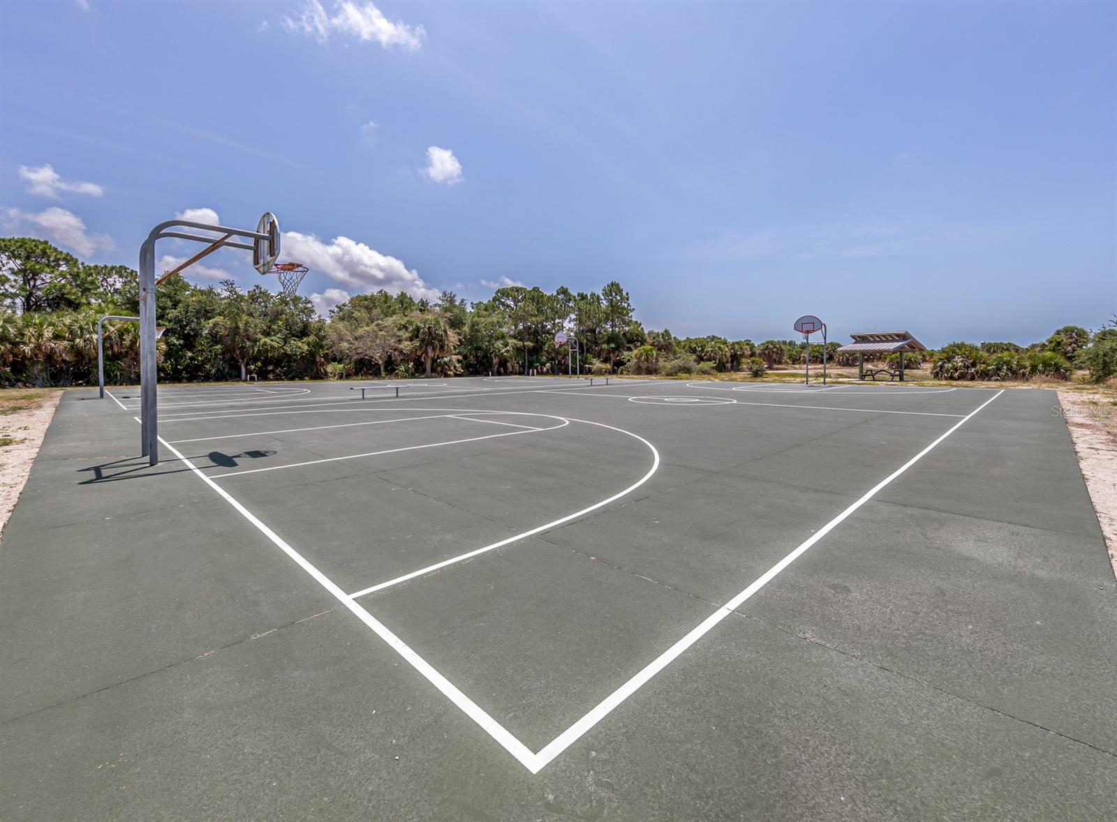 1045 FALCON ROAD, Venice, FL 34293