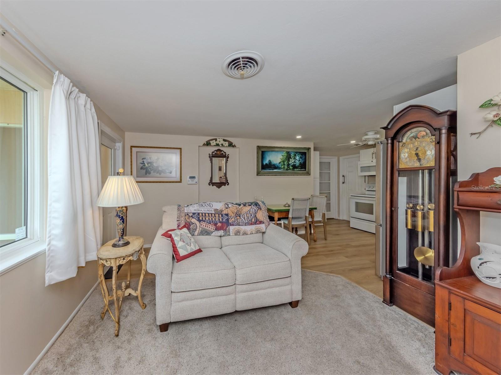 1045 FALCON ROAD, Venice, FL 34293