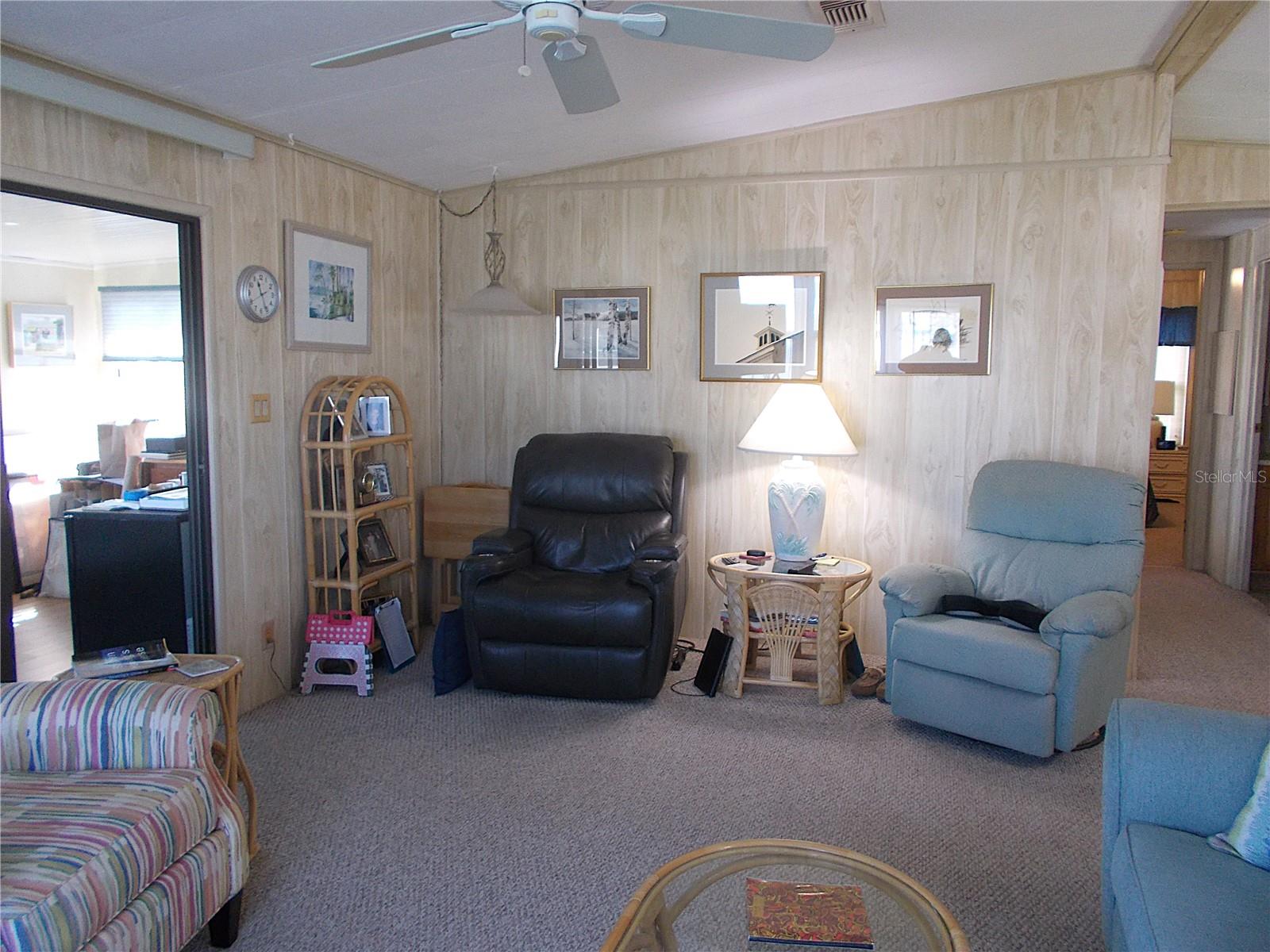 Living rm