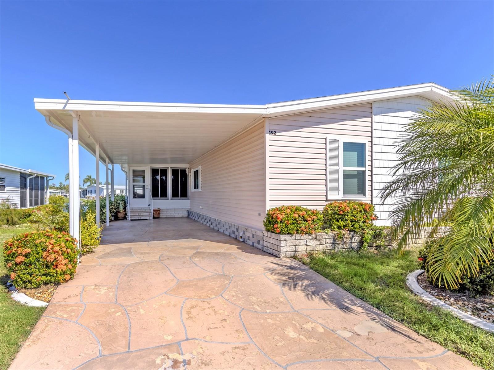 492 SCHOONER STREET, North Port, FL 34287