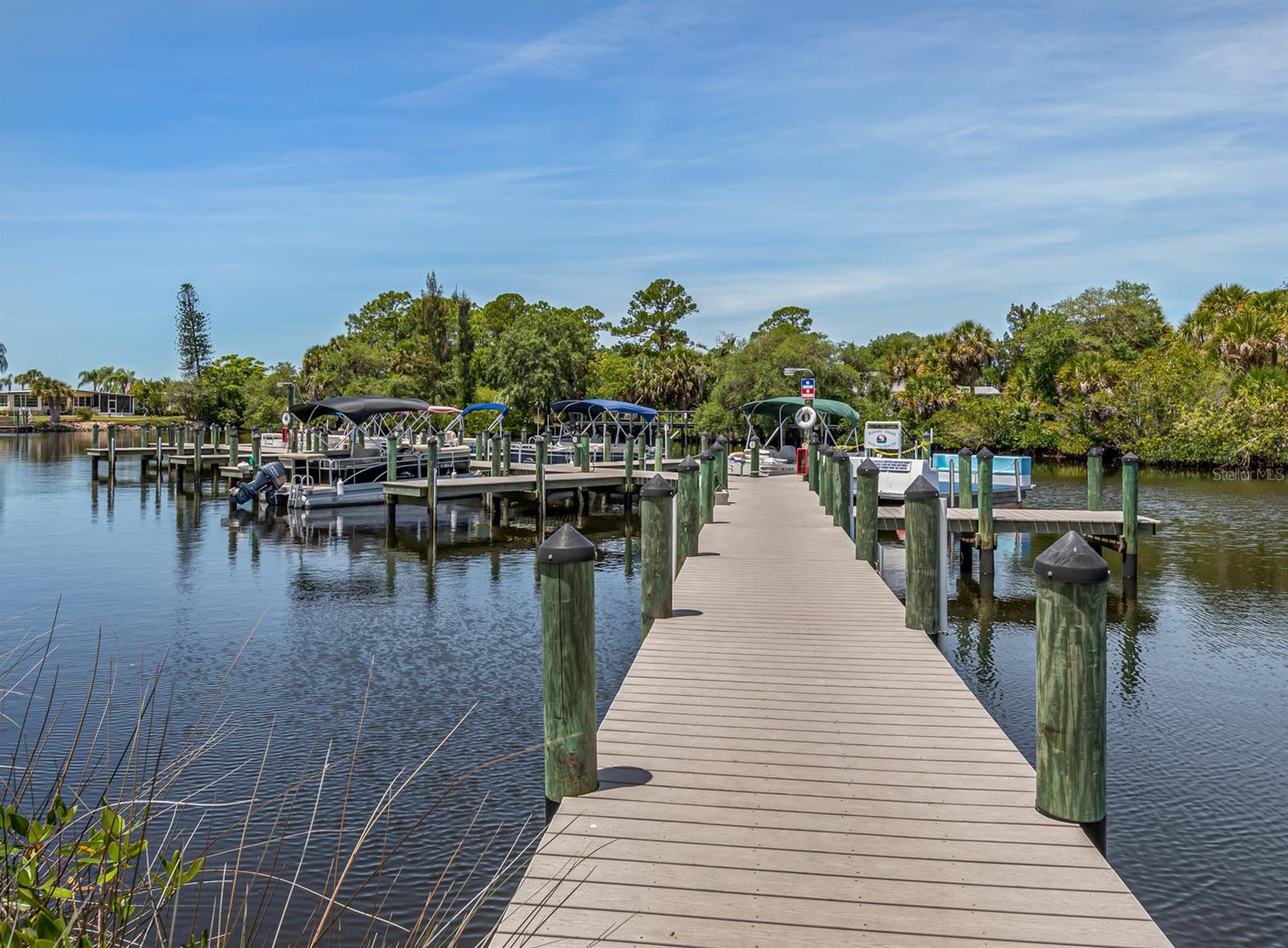 492 SCHOONER STREET, North Port, FL 34287