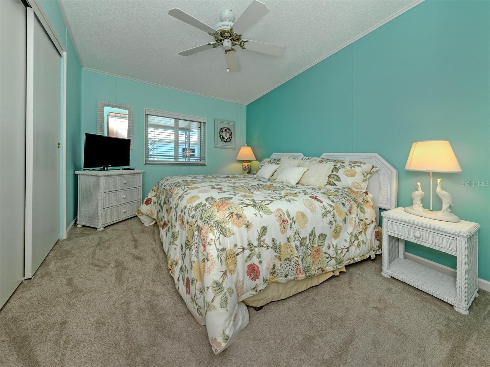 492 SCHOONER STREET, North Port, FL 34287