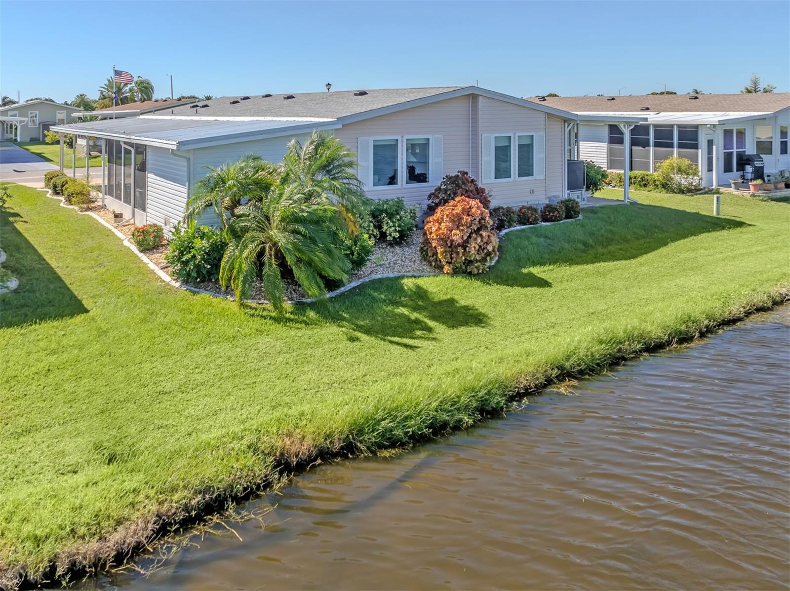 492 SCHOONER STREET, North Port, FL 34287
