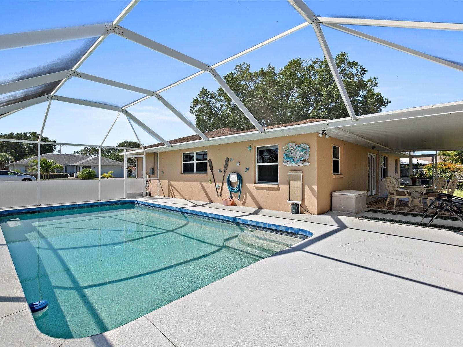 596 CARMEL ROAD, Venice, FL 34293