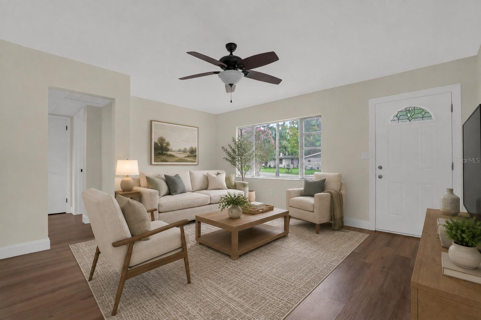 2012 HELMS AVENUE, Leesburg, FL 34748