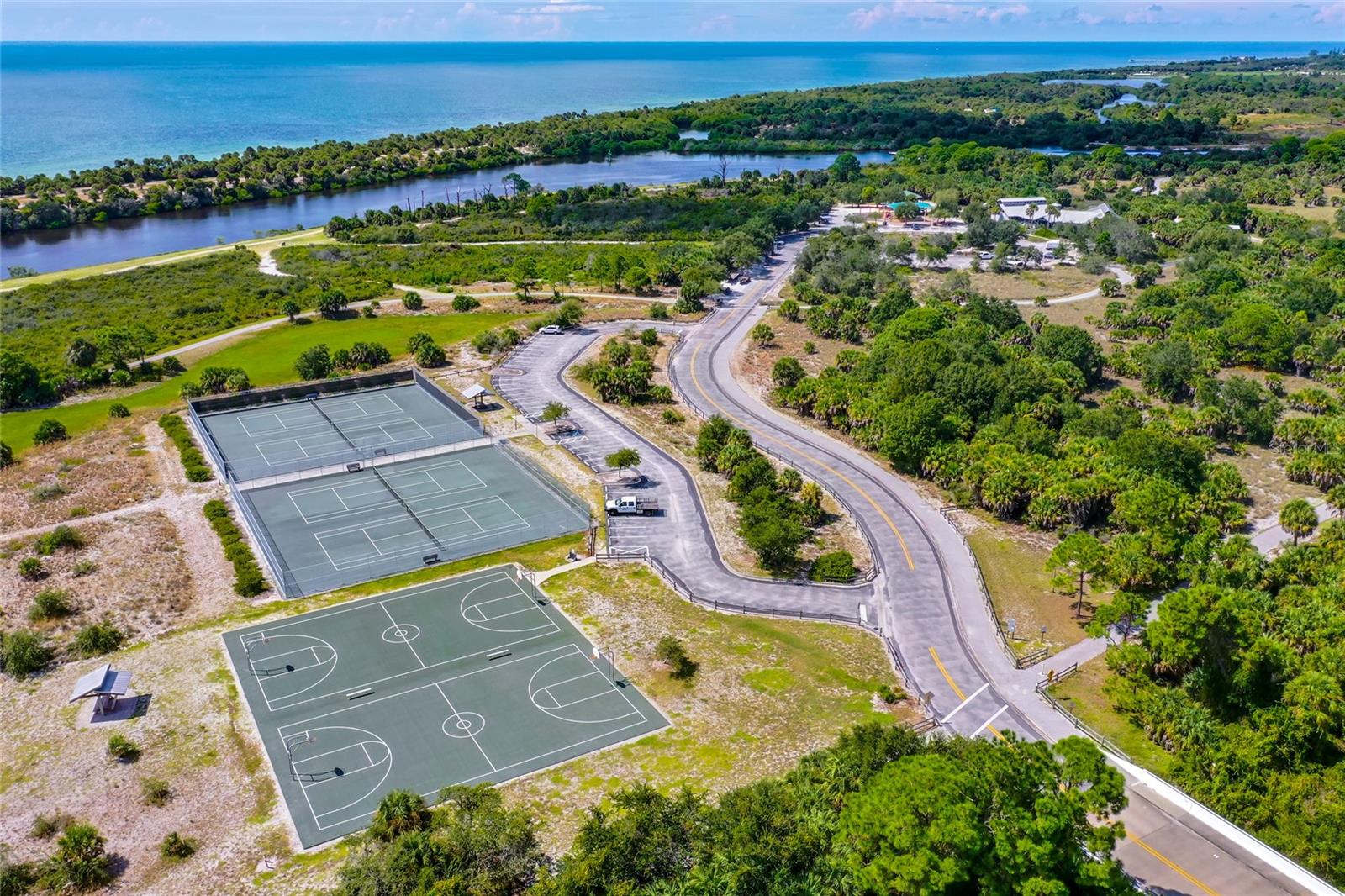 RAINBOW ROAD, Venice, FL 34293