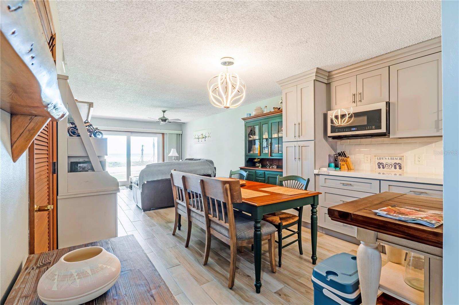 2222 OCEAN SHORE BOULEVARD, #102B, Ormond Beach, FL 32176 2222 OCEAN SHORE BOULEVARD, #102B, Ormond Beach, FL 32176
