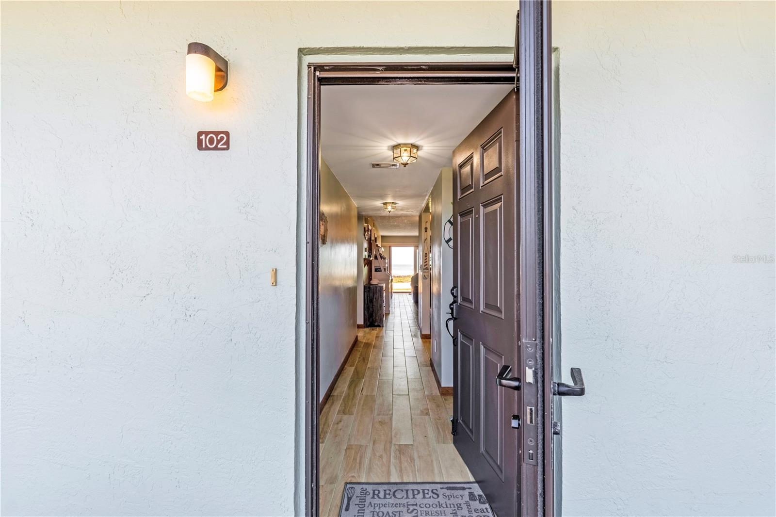 2222 OCEAN SHORE BOULEVARD, #102B, Ormond Beach, FL 32176 2222 OCEAN SHORE BOULEVARD, #102B, Ormond Beach, FL 32176